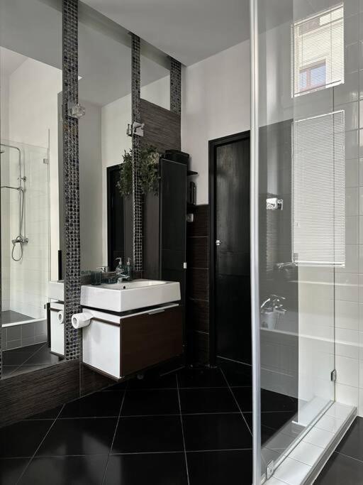 P-122 Piotrkowska Apartment. Łódź Extérieur photo