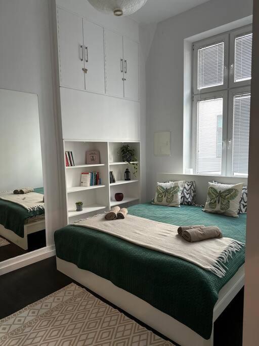 P-122 Piotrkowska Apartment. Łódź Extérieur photo