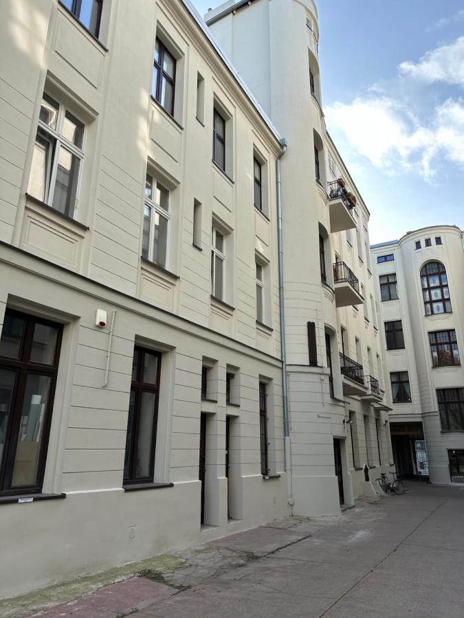 P-122 Piotrkowska Apartment. Łódź Extérieur photo
